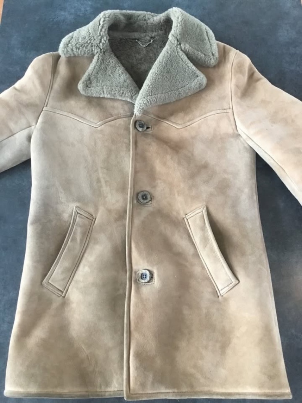 Morlands Vintage Mens / Sheep Shearling Coat / Collared / 3 Button / Chest 40"